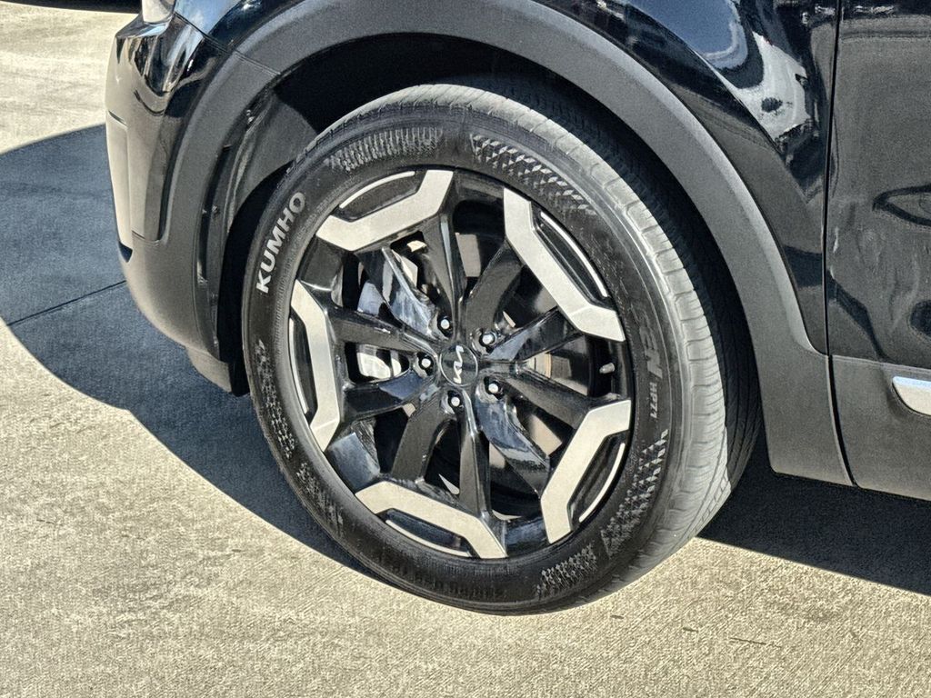 Thumbnail: 2023 Kia Telluride - 8