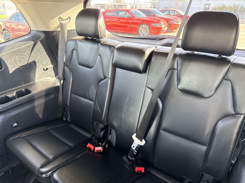 Thumbnail: 2023 Kia Telluride - 22