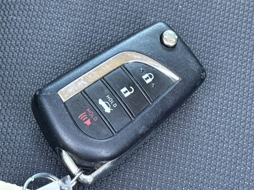 Thumbnail: 2023 Toyota Corolla - 18