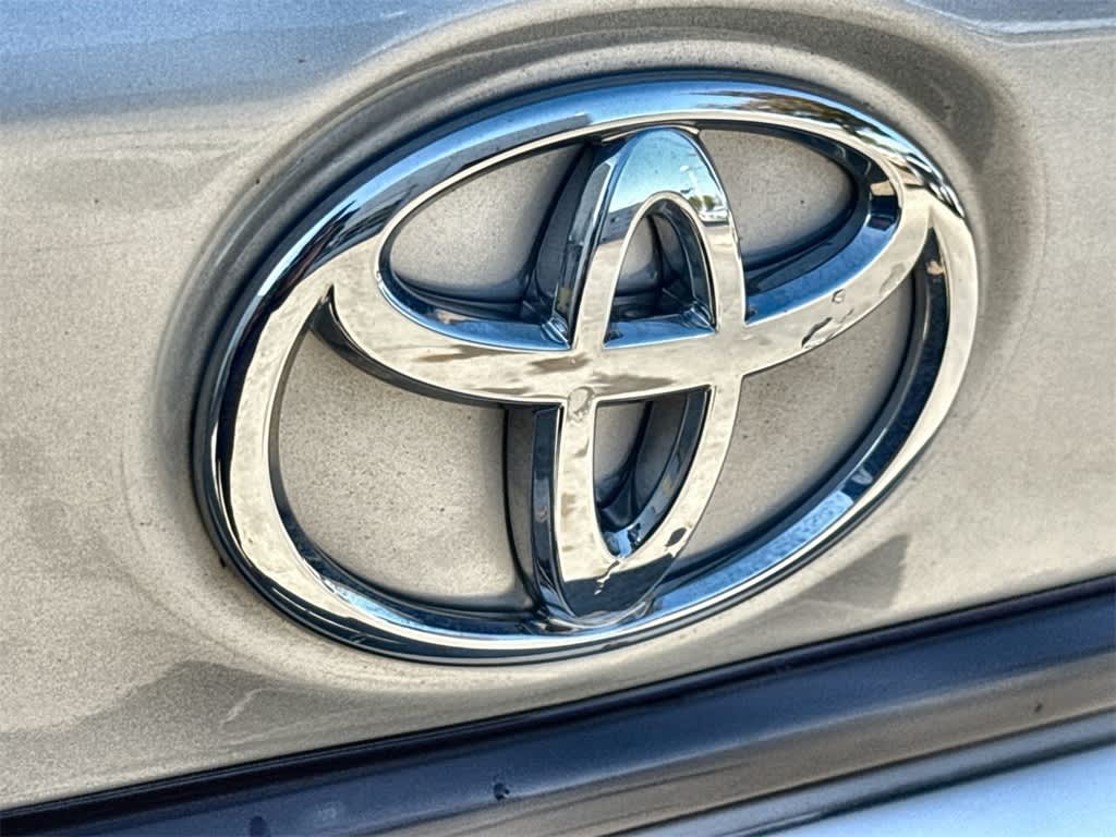 Thumbnail: 2023 Toyota Corolla - 7