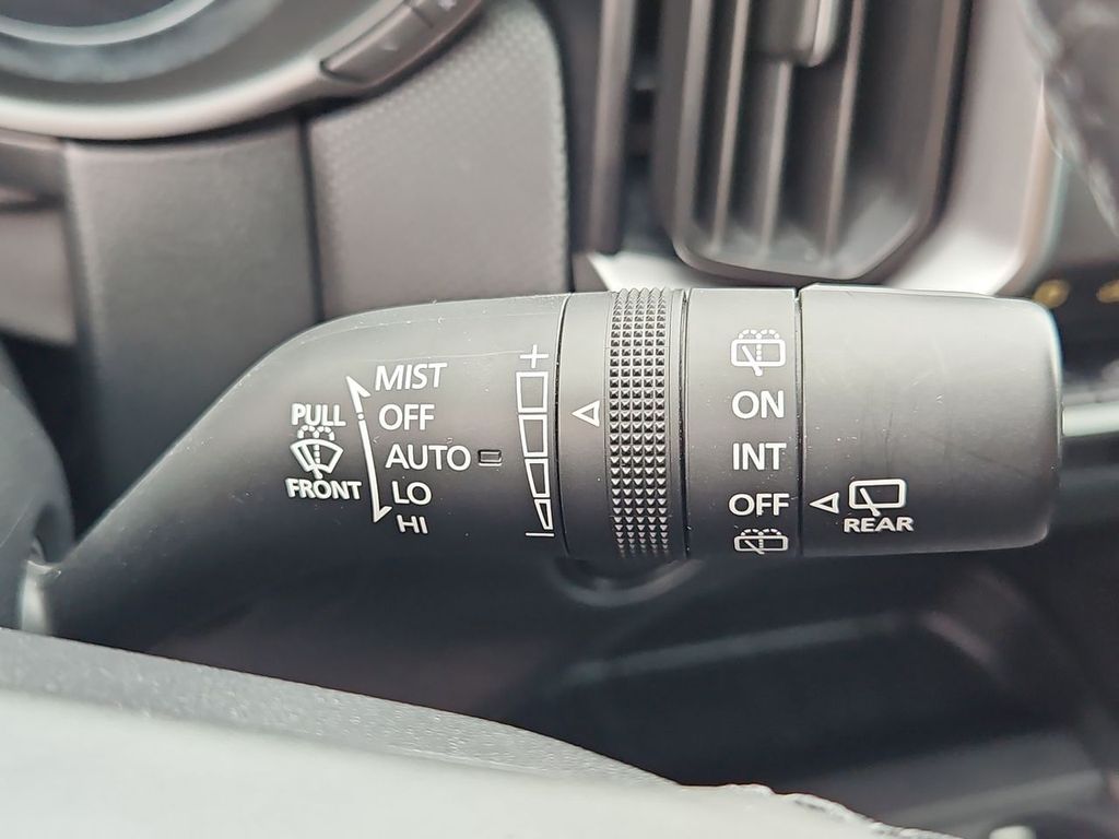 Thumbnail: 2024 Mazda CX-50 - 31