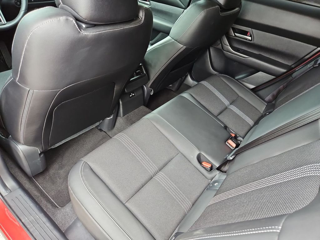 Thumbnail: 2024 Mazda CX-50 - 12