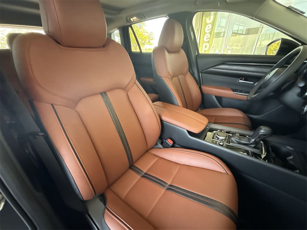 Thumbnail: 2024 Mazda CX-50 - 11