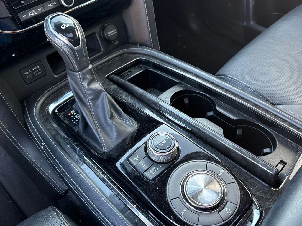 Thumbnail: 2021 INFINITI QX80 - 13