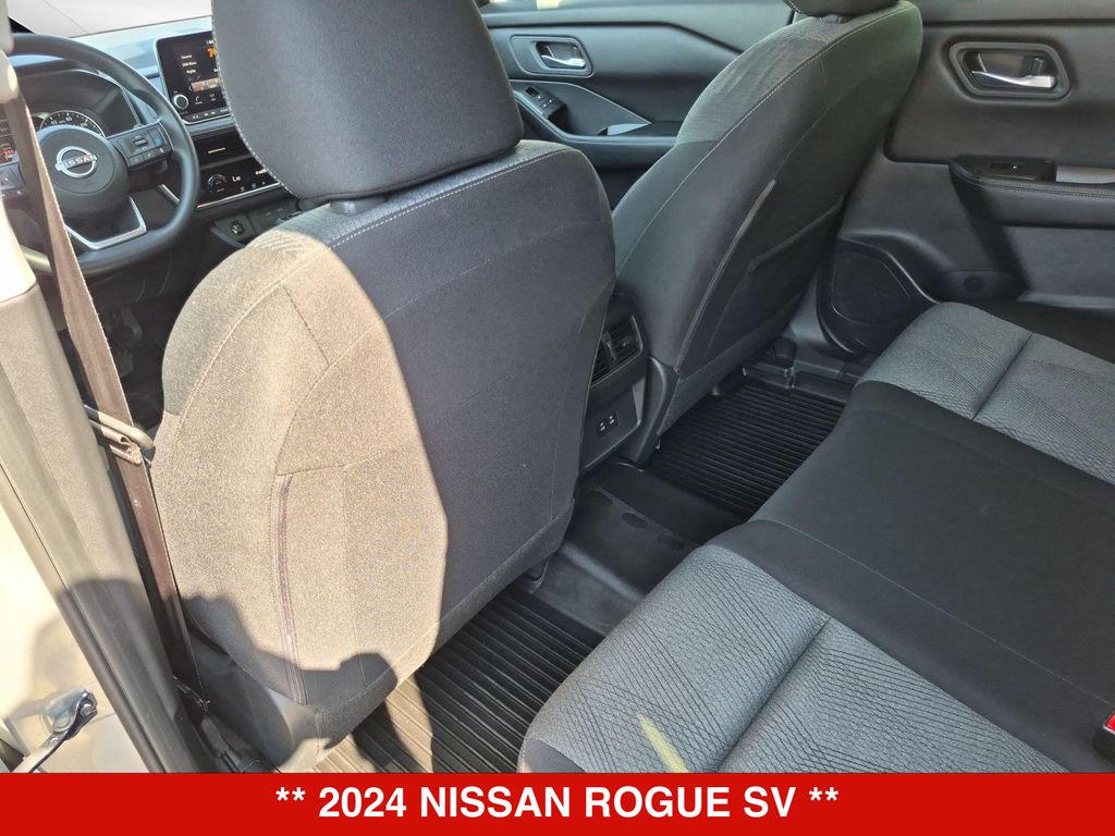 Thumbnail: 2024 Nissan Rogue - 12