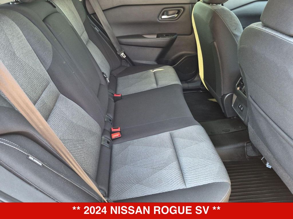 Thumbnail: 2024 Nissan Rogue - 24