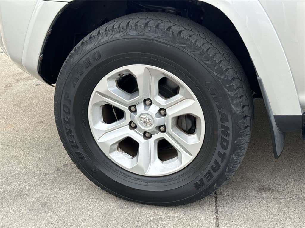 Thumbnail: 2018 Toyota 4Runner - 8