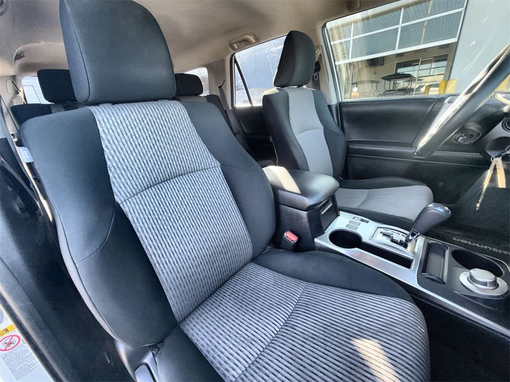 Thumbnail: 2017 Toyota 4Runner - 11