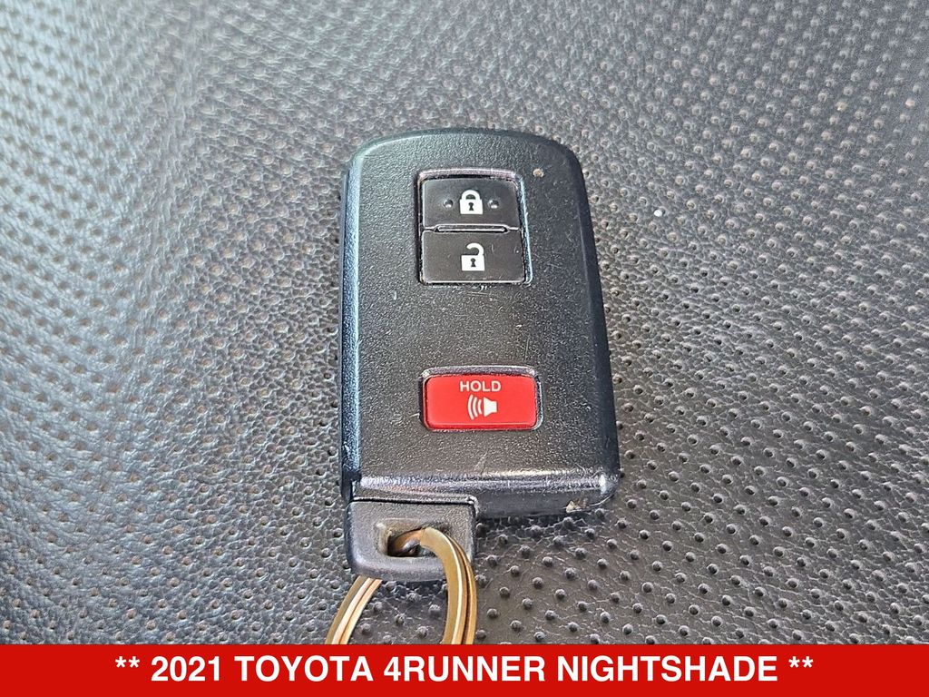 Thumbnail: 2021 Toyota 4Runner - 19