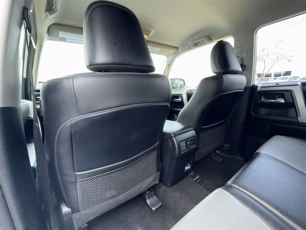 Thumbnail: 2024 Toyota 4Runner - 12