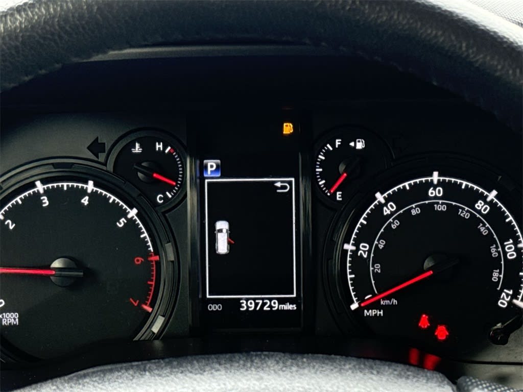 Thumbnail: 2024 Toyota 4Runner - 16