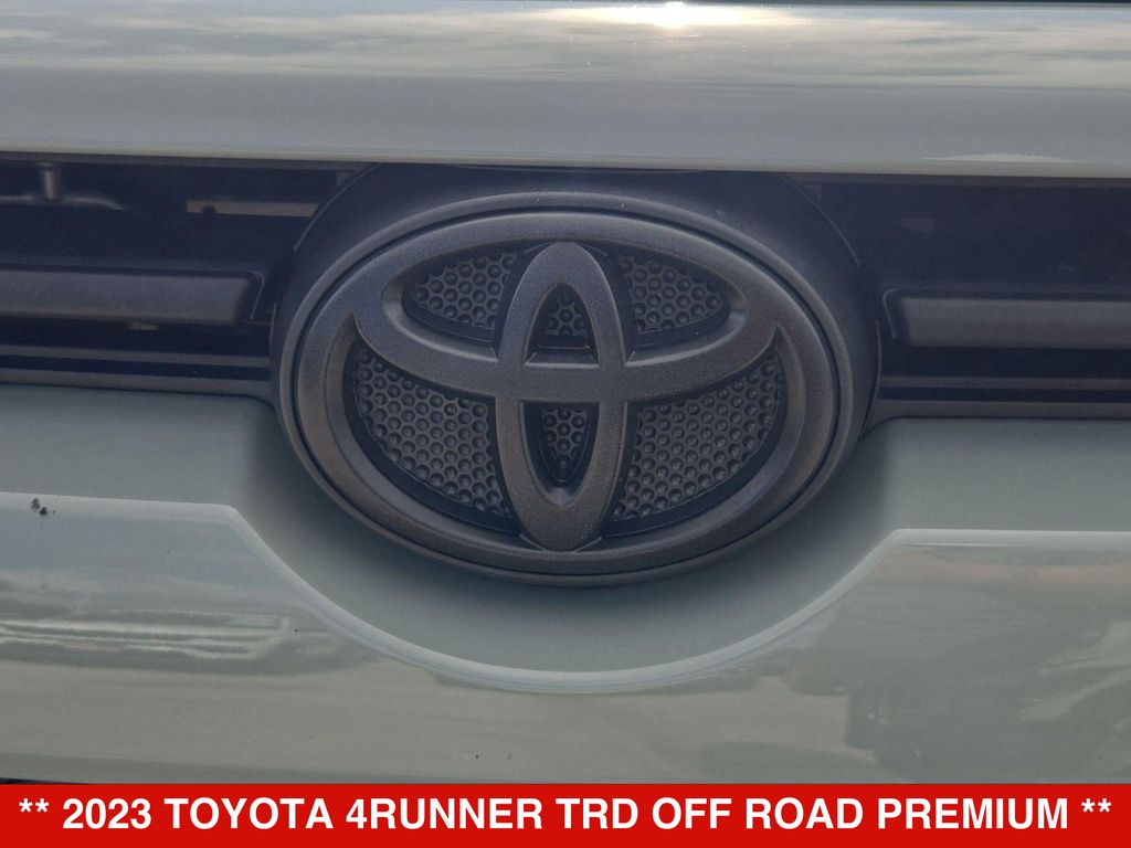 Thumbnail: 2023 Toyota 4Runner - 7