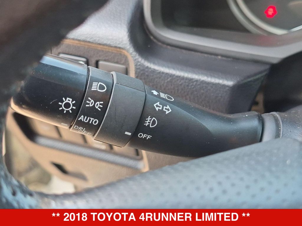 Thumbnail: 2018 Toyota 4Runner - 31
