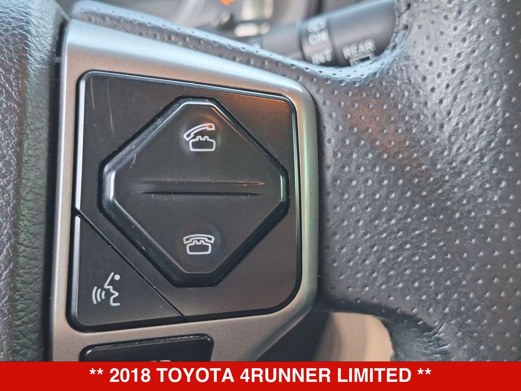 Thumbnail: 2018 Toyota 4Runner - 29