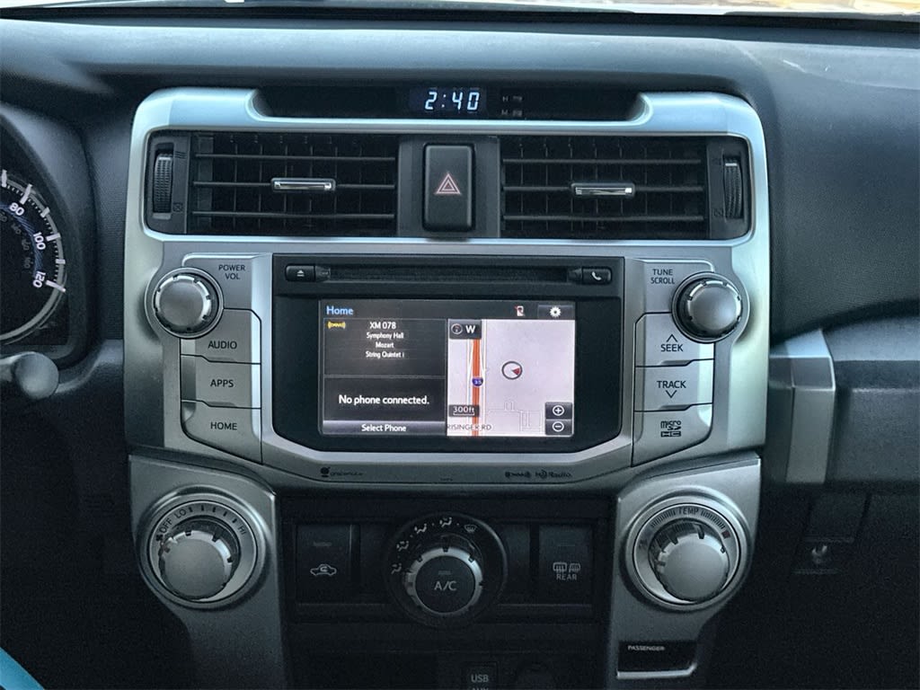 Thumbnail: 2019 Toyota 4Runner - 13