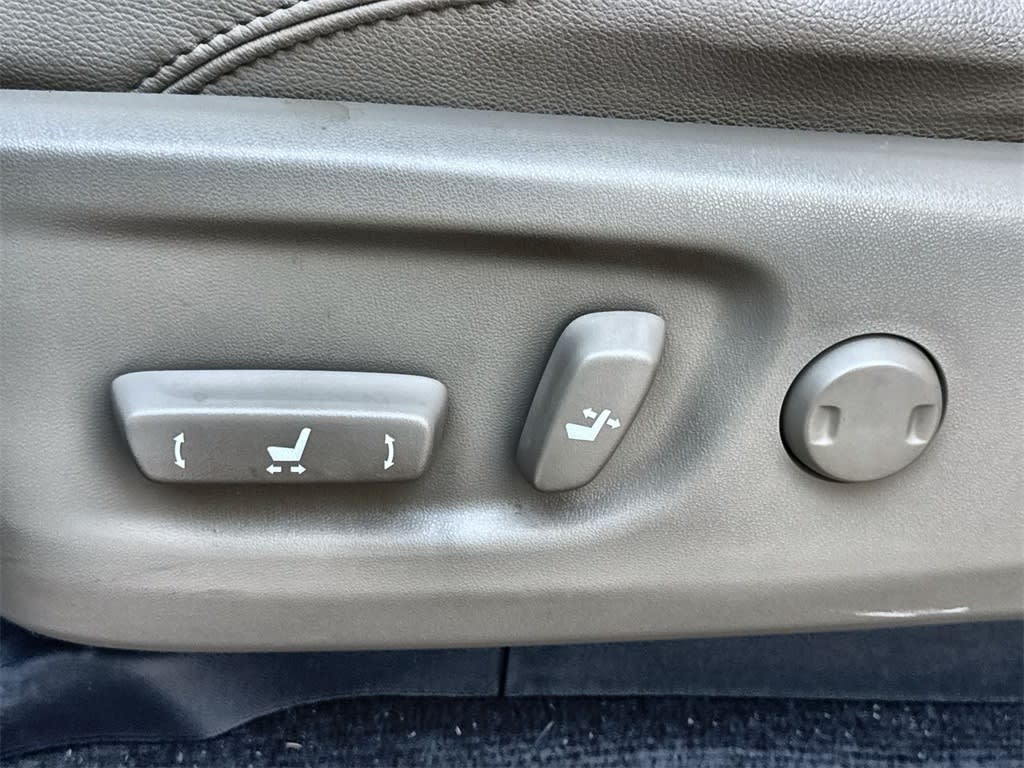 Thumbnail: 2019 Toyota 4Runner - 27