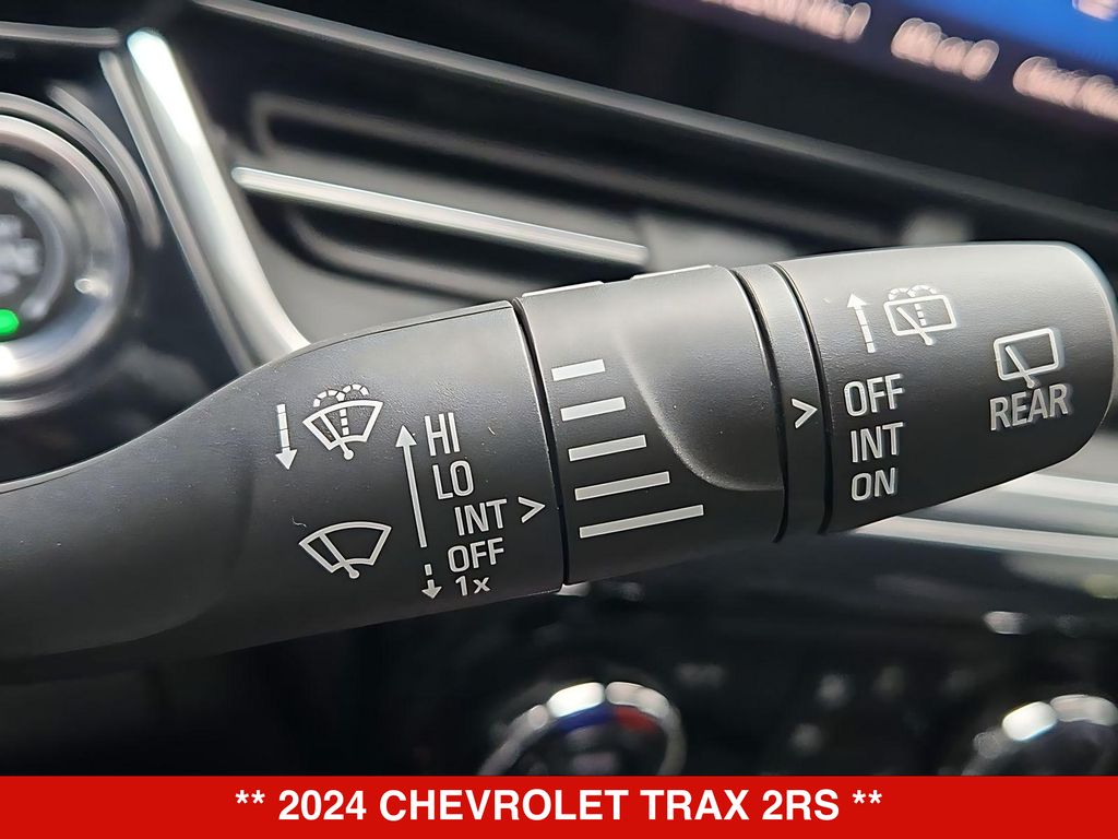 Thumbnail: 2024 Chevrolet Trax - 32
