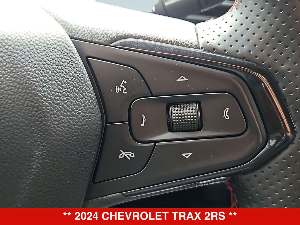 Thumbnail: 2024 Chevrolet Trax - 31