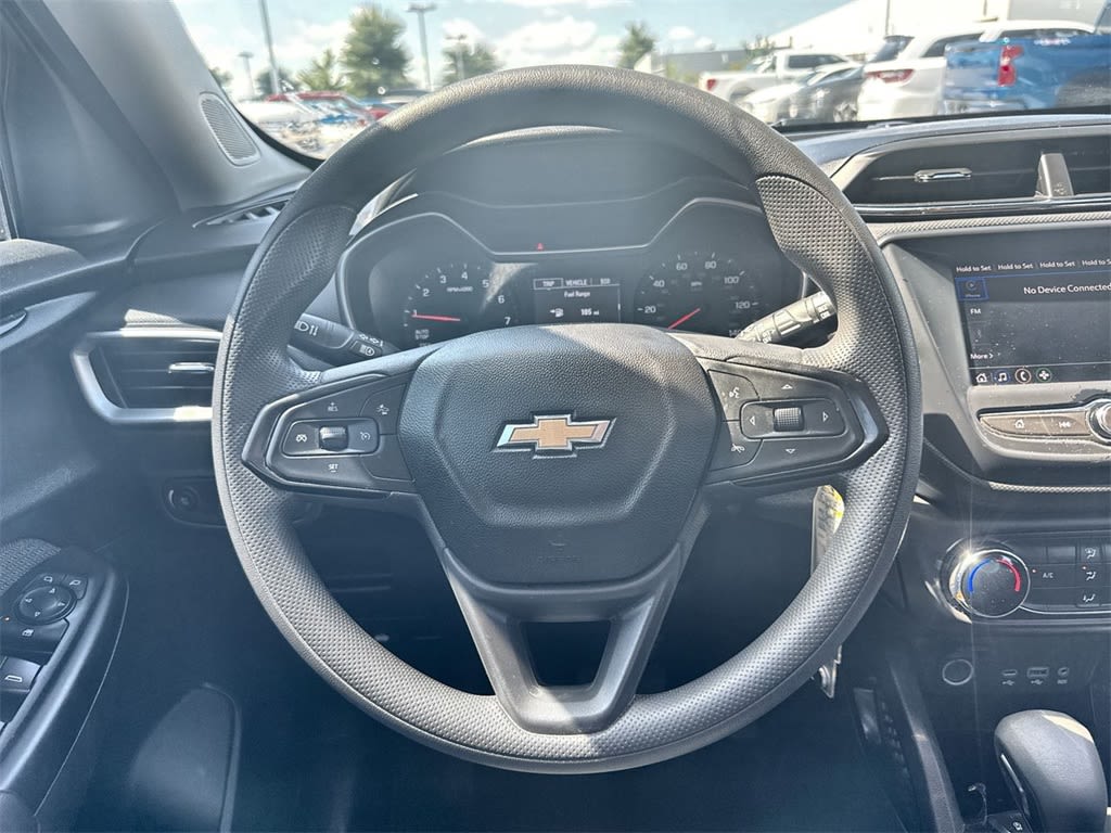 Thumbnail: 2021 Chevrolet TrailBlazer - 14
