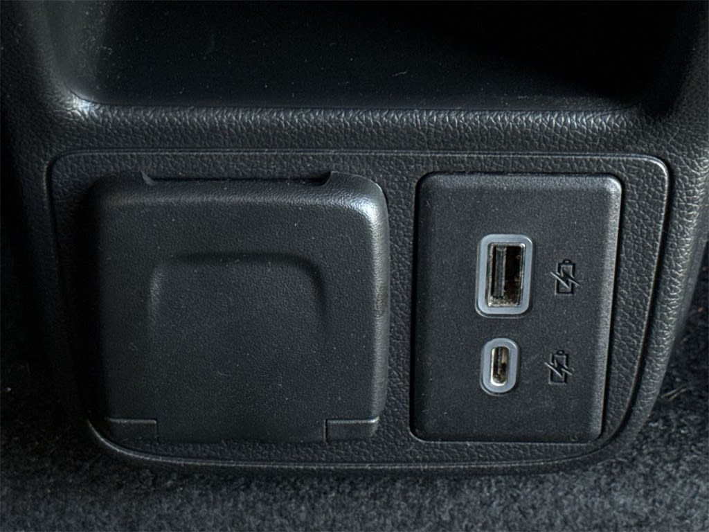 Thumbnail: 2022 Chevrolet TrailBlazer - 21