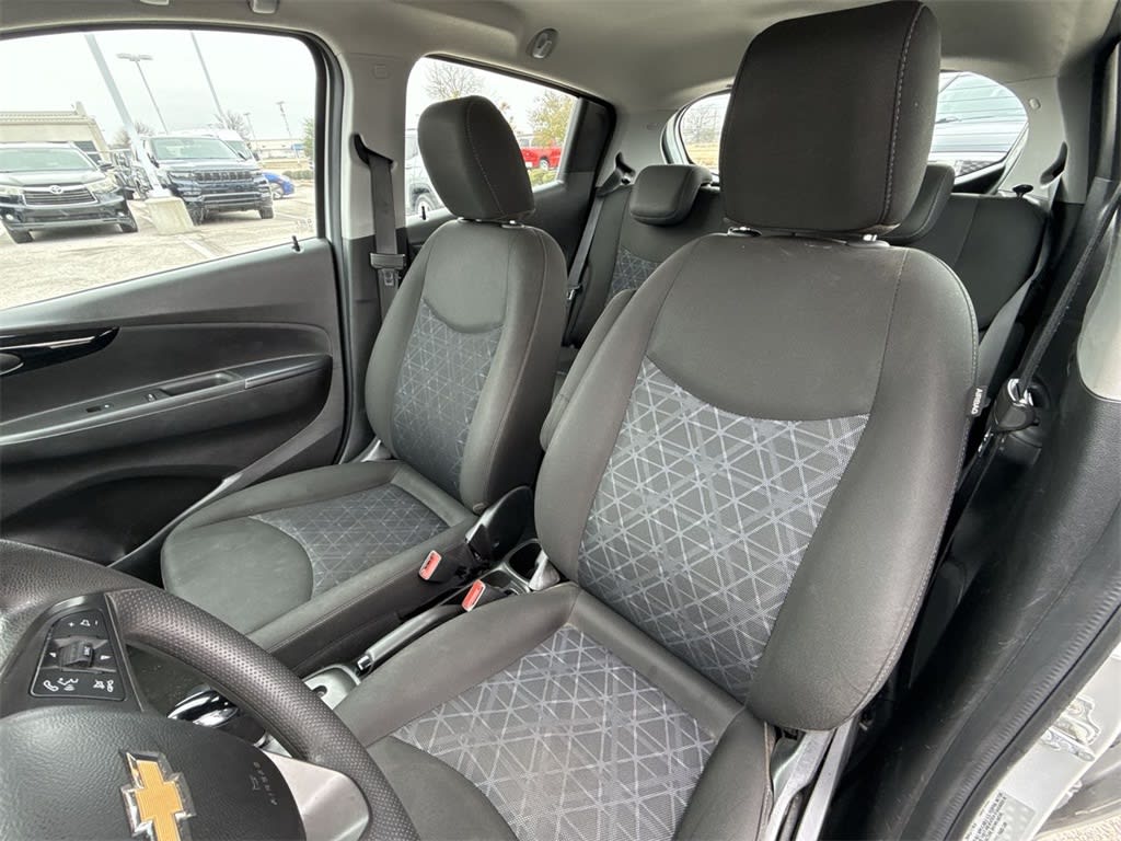 2021 Chevrolet Spark LT 11