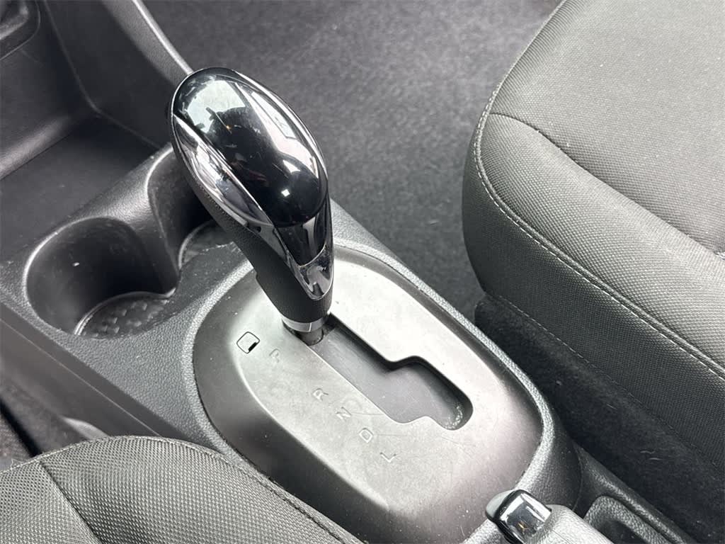 2021 Chevrolet Spark LT 14
