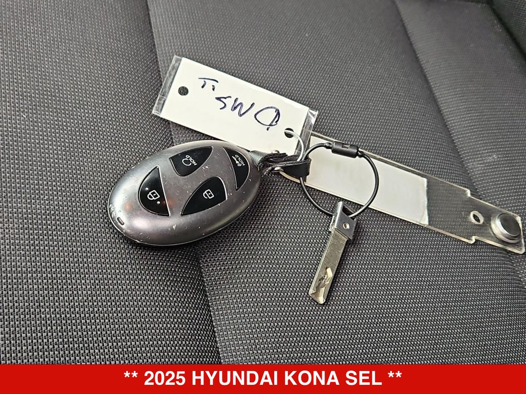 Thumbnail: 2025 Hyundai Kona - 19