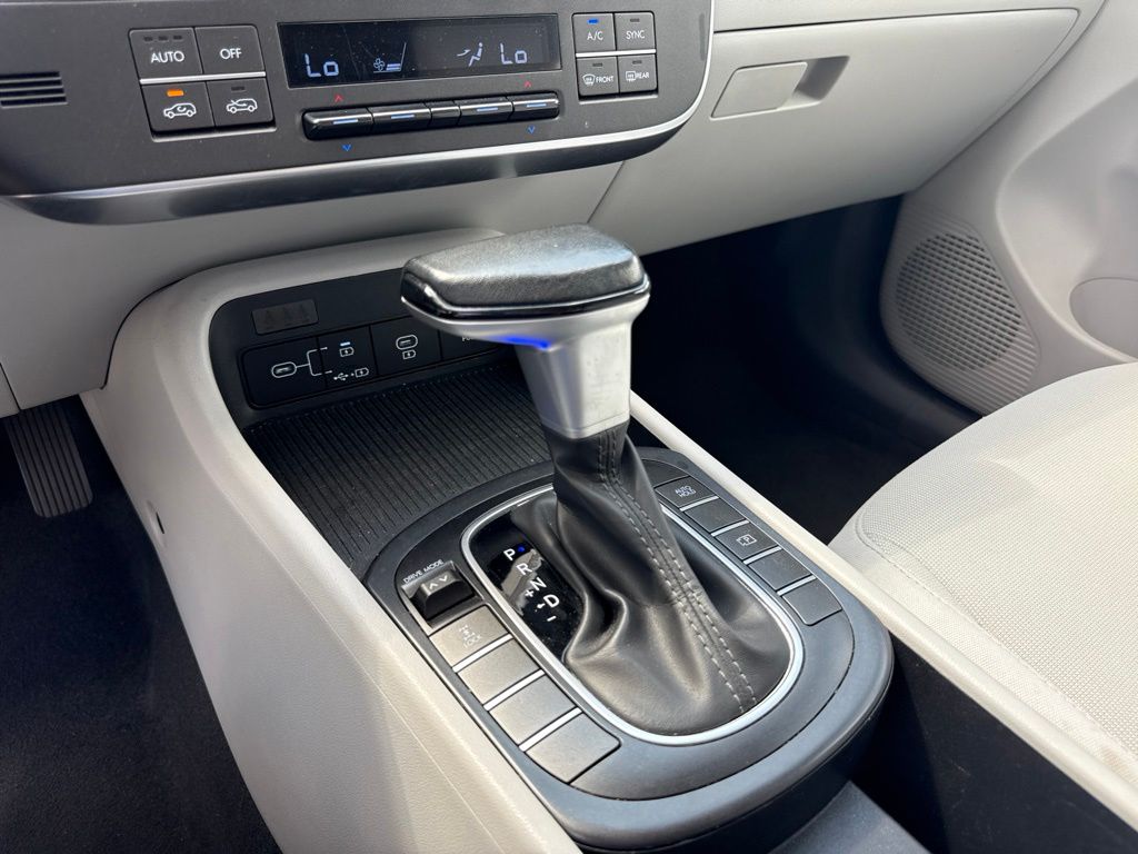 Thumbnail: 2024 Hyundai Kona - 10