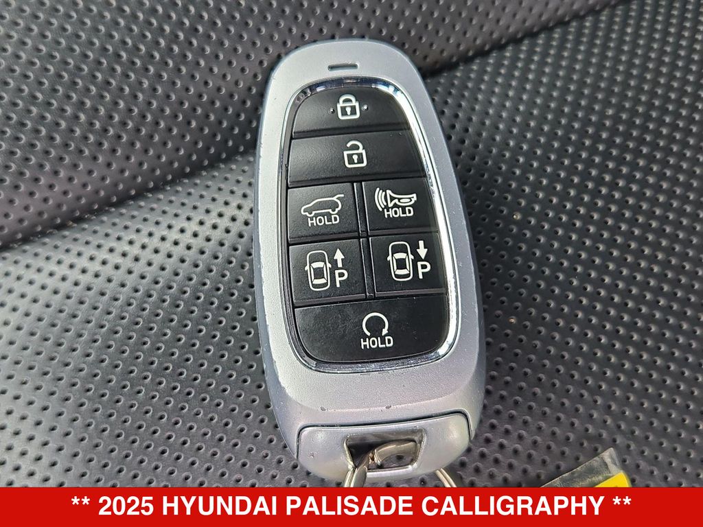 Thumbnail: 2025 Hyundai Palisade - 18