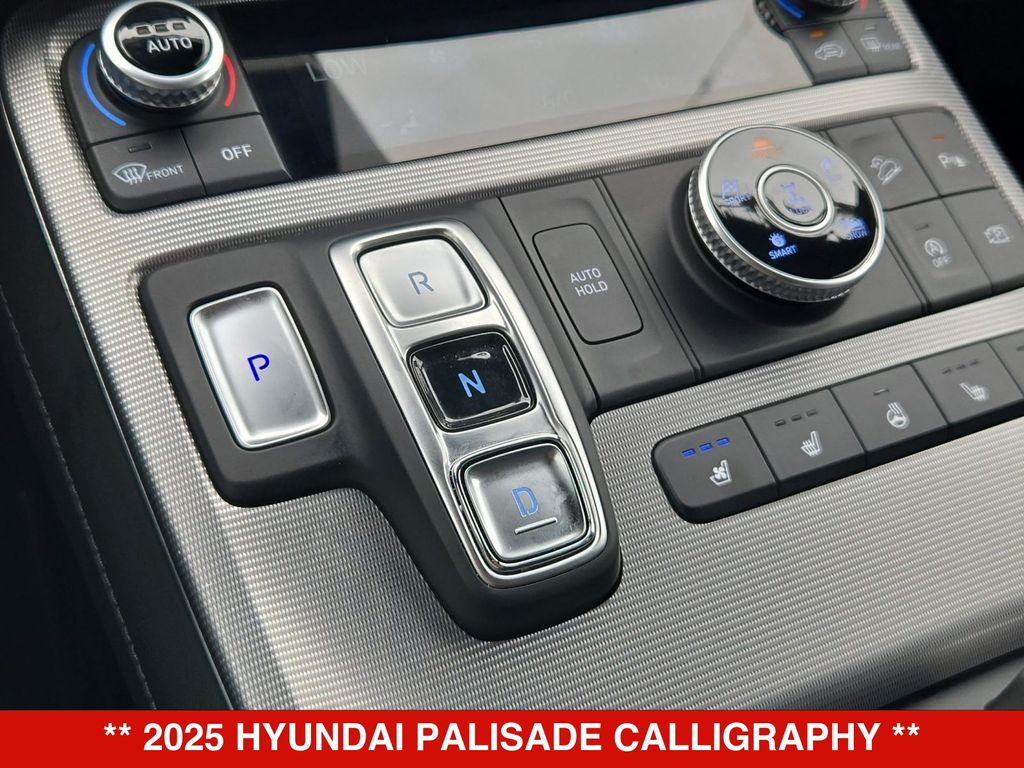 Thumbnail: 2025 Hyundai Palisade - 36