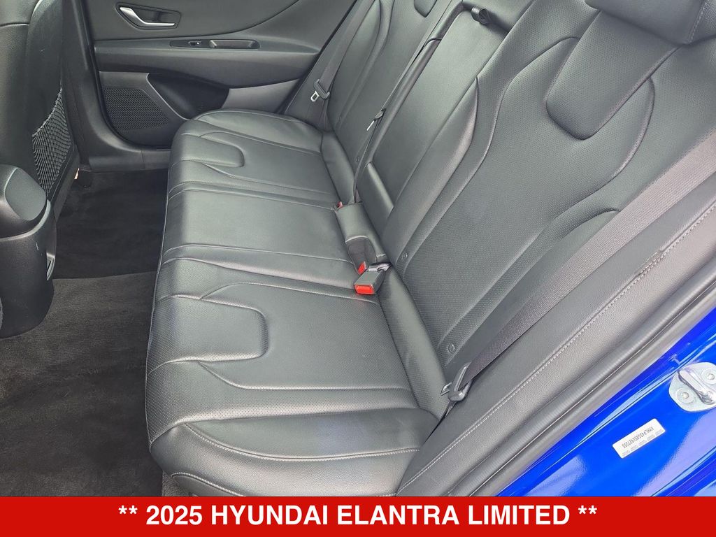 Thumbnail: 2025 Hyundai Elantra - 28