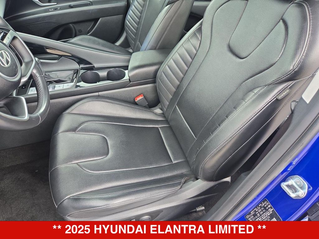 Thumbnail: 2025 Hyundai Elantra - 11