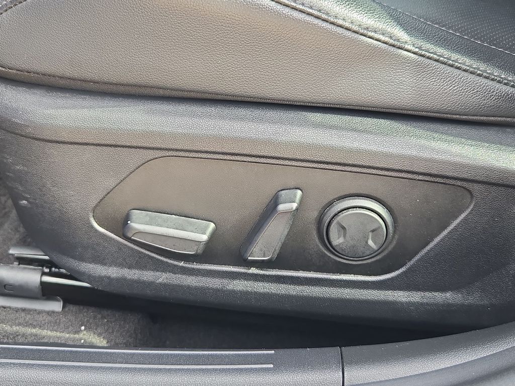 Thumbnail: 2024 Hyundai Elantra - 27
