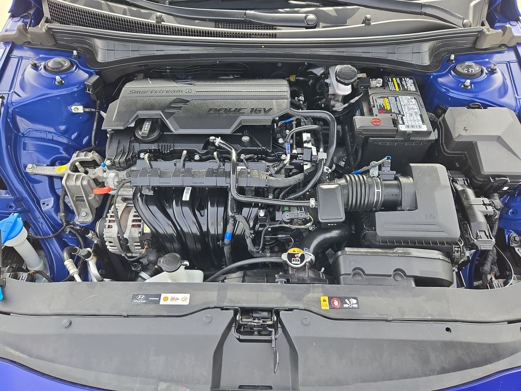 Thumbnail: 2024 Hyundai Elantra - 8