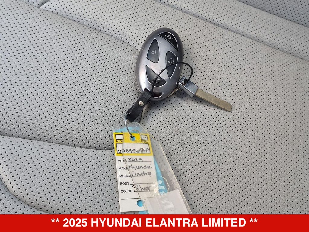 Thumbnail: 2025 Hyundai Elantra - 16