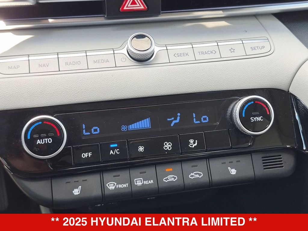 Thumbnail: 2025 Hyundai Elantra - 32