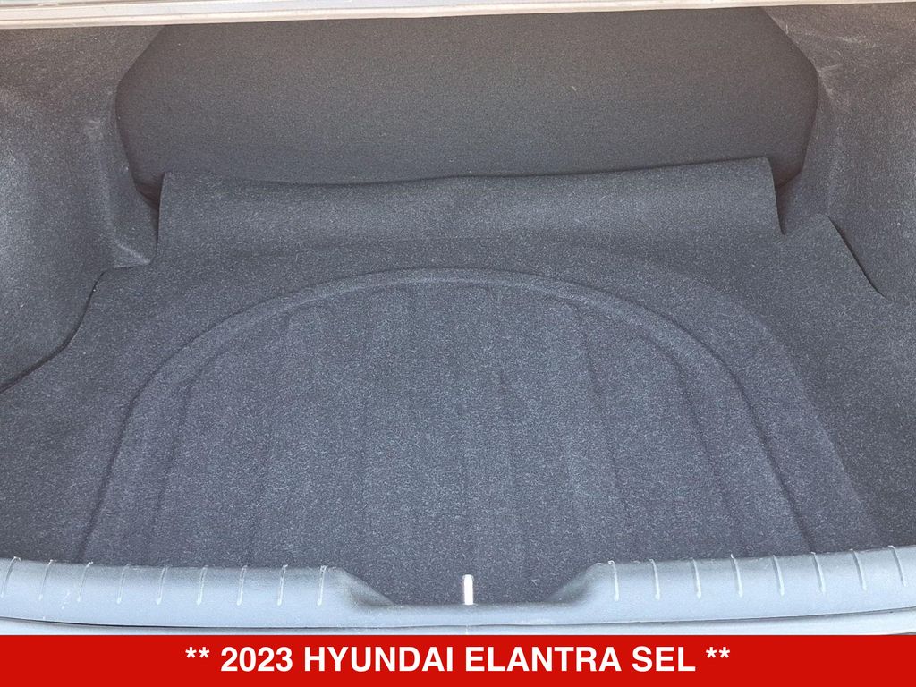 Thumbnail: 2023 Hyundai Elantra - 14