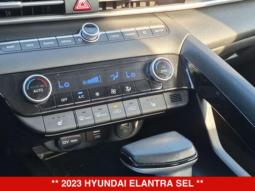 Thumbnail: 2023 Hyundai Elantra - 31