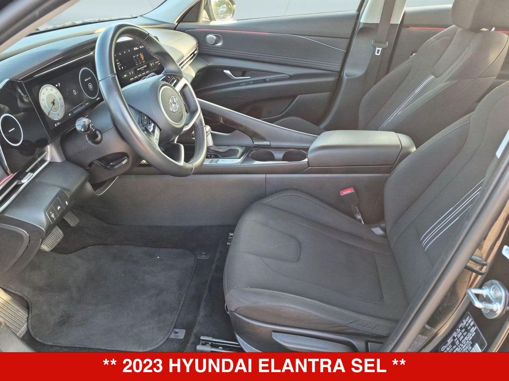 Thumbnail: 2023 Hyundai Elantra - 9