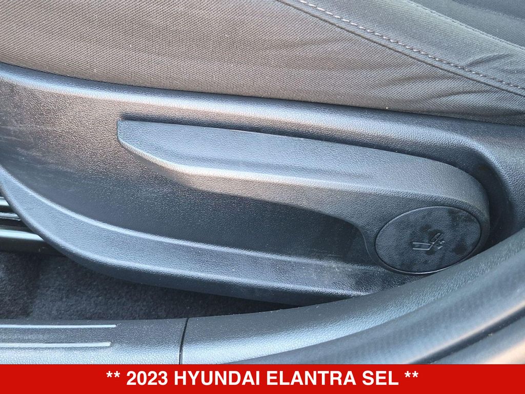 Thumbnail: 2023 Hyundai Elantra - 22