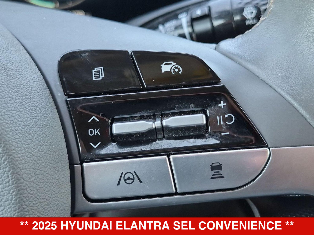 Thumbnail: 2025 Hyundai Elantra - 15