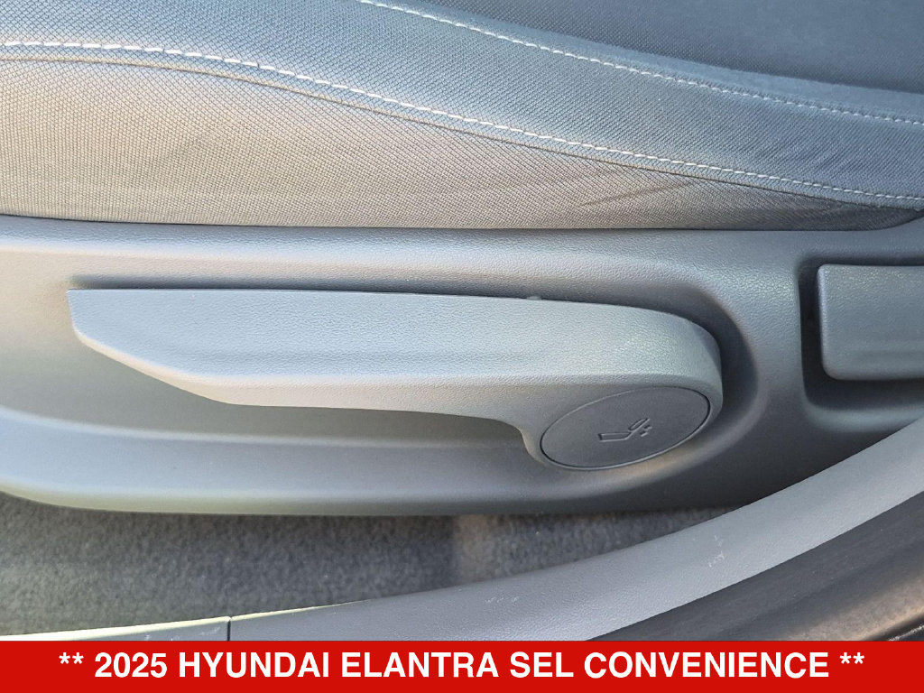 Thumbnail: 2025 Hyundai Elantra - 14
