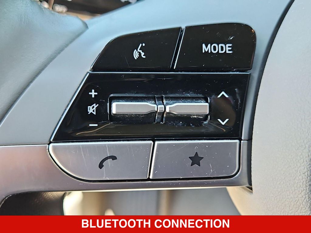 Thumbnail: 2025 Hyundai Elantra - 27