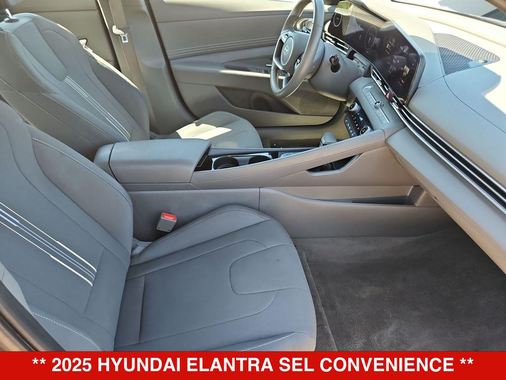 Thumbnail: 2025 Hyundai Elantra - 12