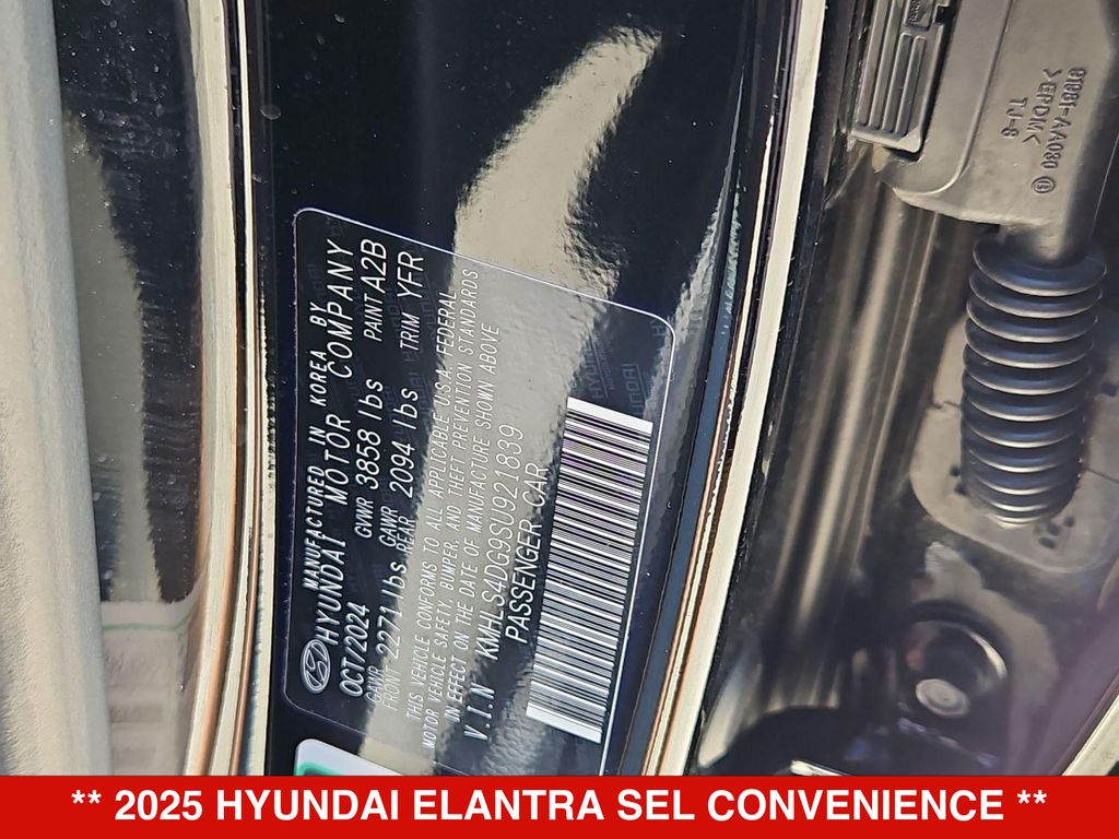 Thumbnail: 2025 Hyundai Elantra - 18