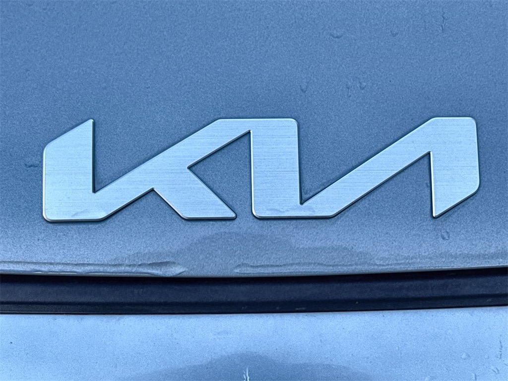 Thumbnail: 2023 Kia Sportage - 7