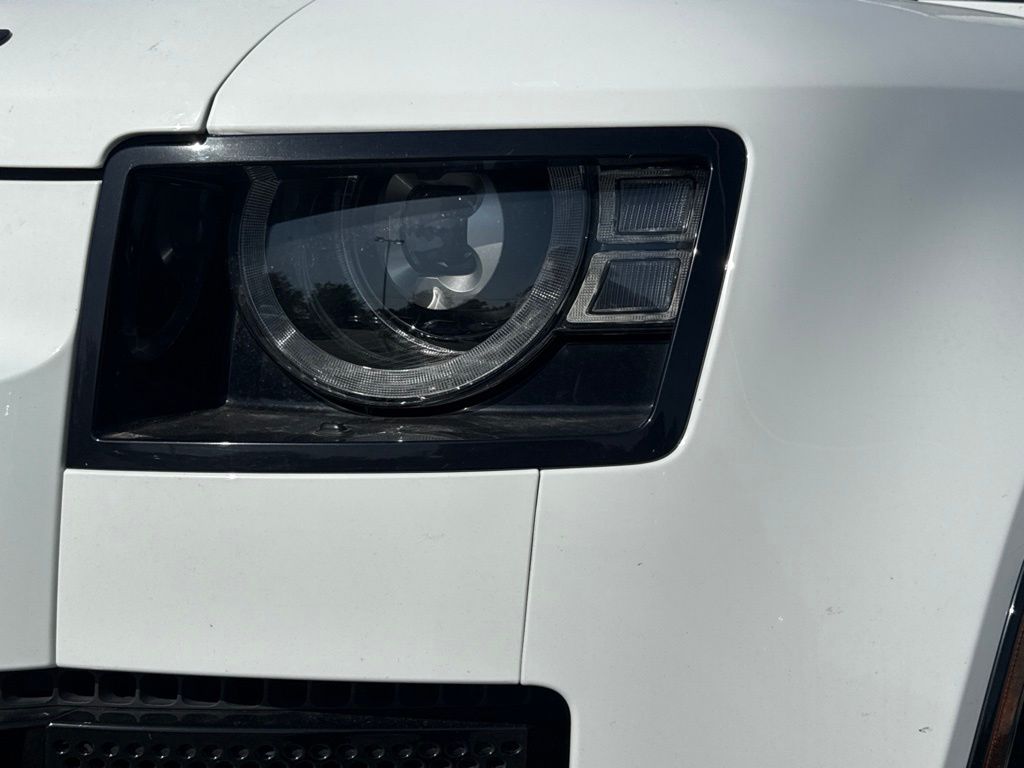 Thumbnail: 2024 Land Rover Defender - 16
