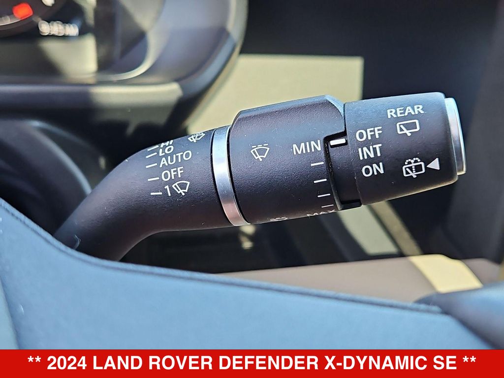 Thumbnail: 2024 Land Rover Defender - 17