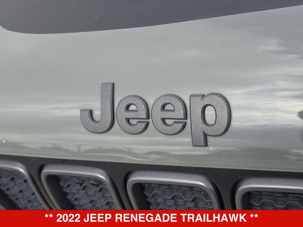 Thumbnail: 2022 Jeep Renegade - 7