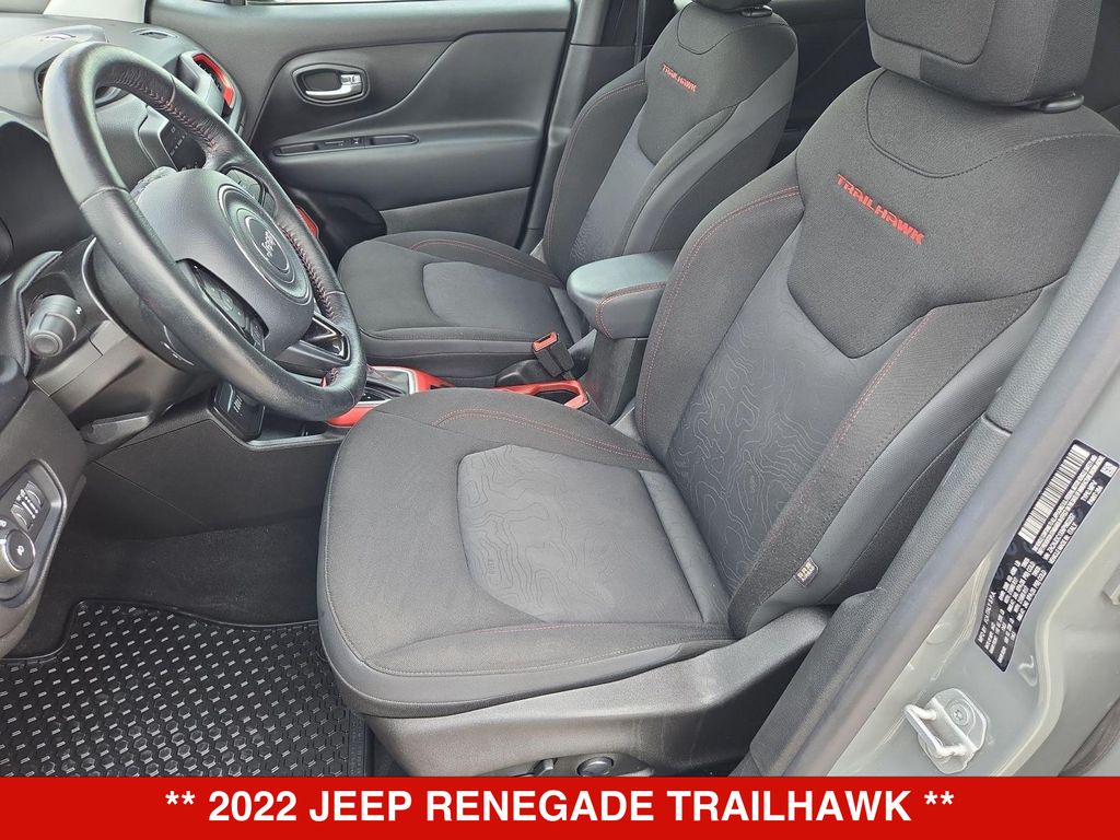 Thumbnail: 2022 Jeep Renegade - 11